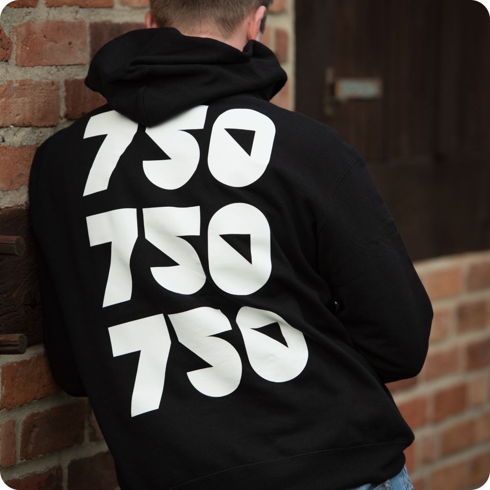 750jahreluttum_hoodie_image_2